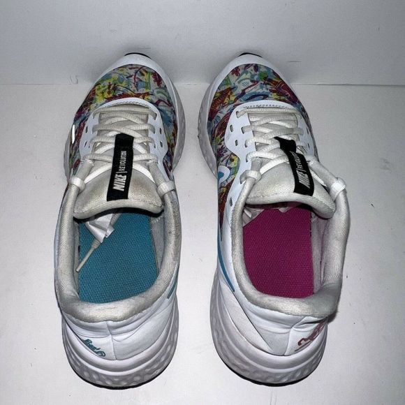 Nike Revolution 5 Fable Shoes Girls Youth Size 6.5Y Multicolor Style CJ2092 100 - Picture 6 of 8